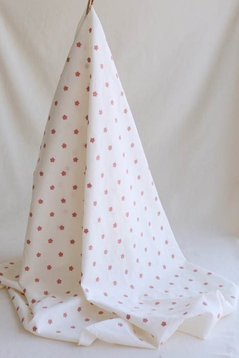 copy of Popeline coton organique broderies pâquerettes