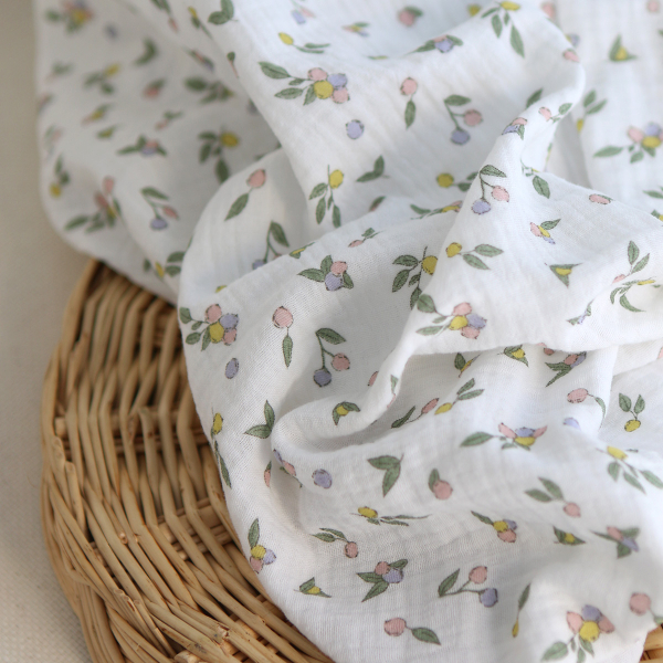 Hind - Double gaze de coton BIO blanc motif baies pastel