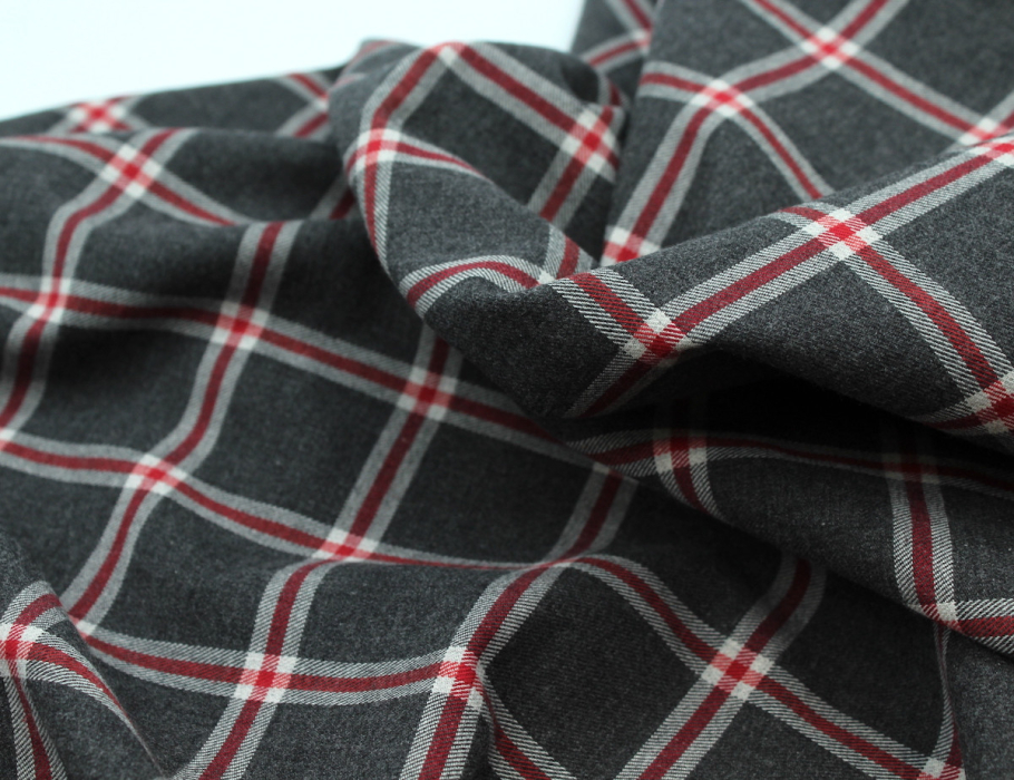Tissu sergé de coton gratté organique imprimé tartan