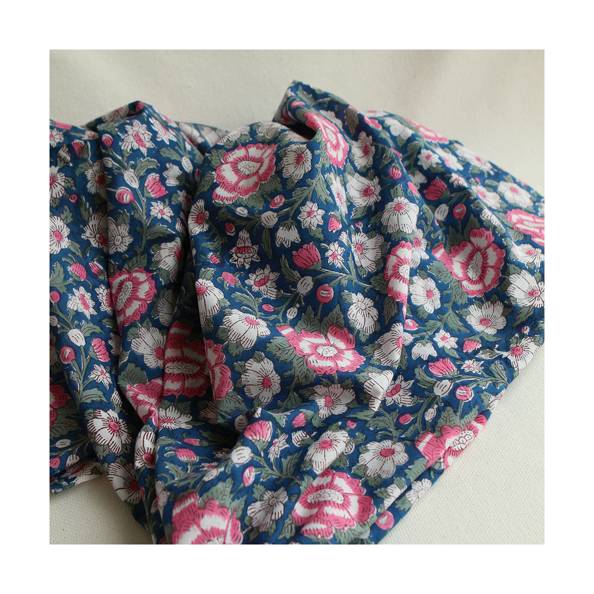 Neha - Tissu indien en coton imprimé main Hand Block Artisanal