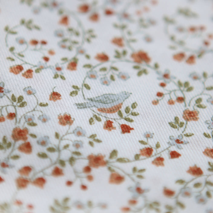 Plume - Tissu sergé de coton imprimé fleuri et oiseaux roux