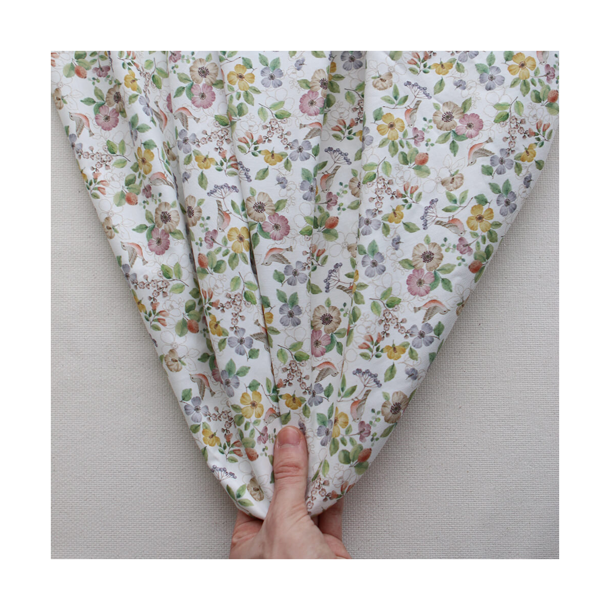 Airelle - Tissu sergé de coton imprimé fleuri et oiseaux