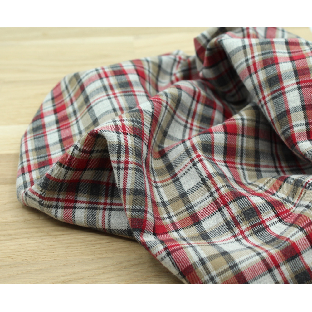 Tissu sergé de coton gratté organique imprimé tartan