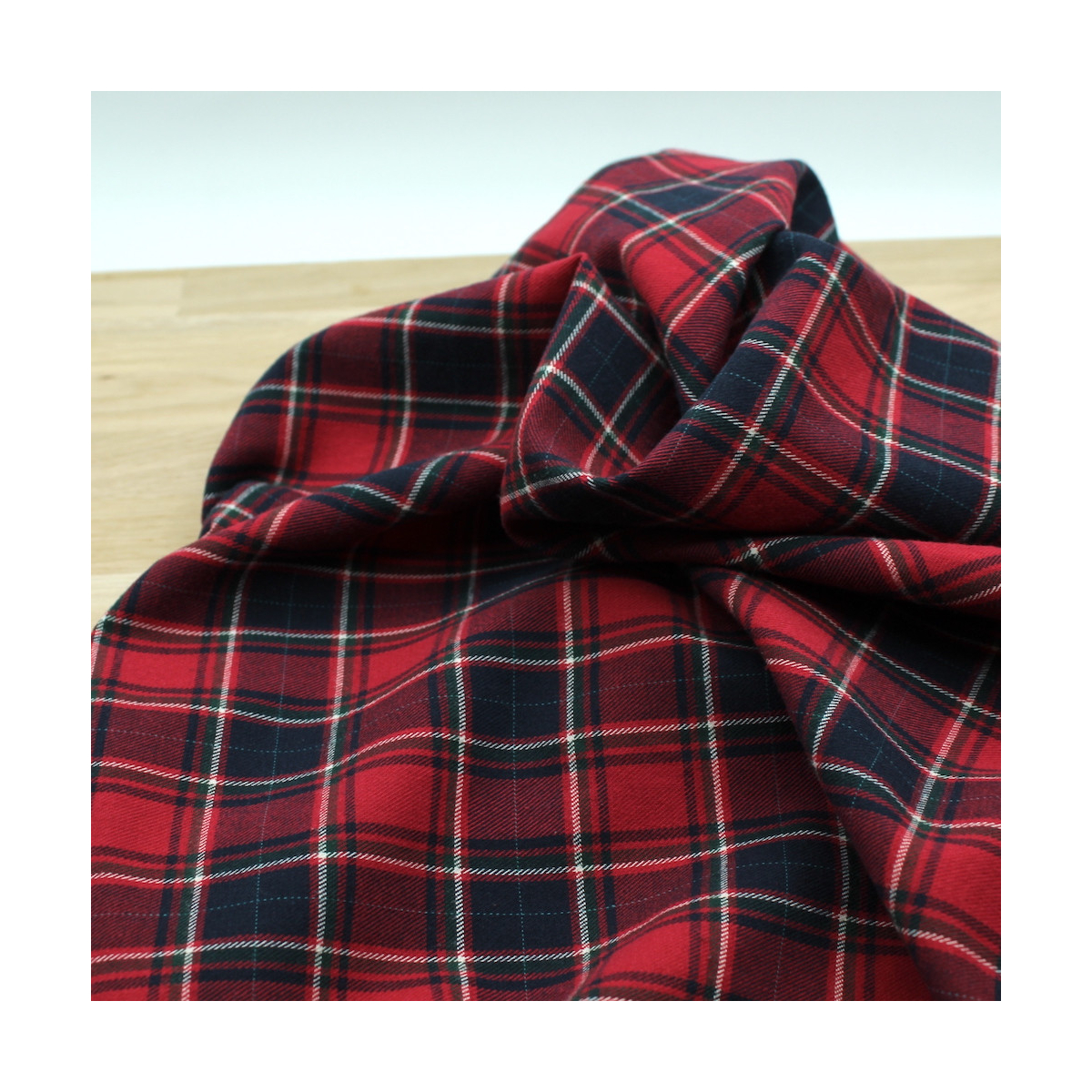 Tissu sergé de coton gratté organique imprimé tartan