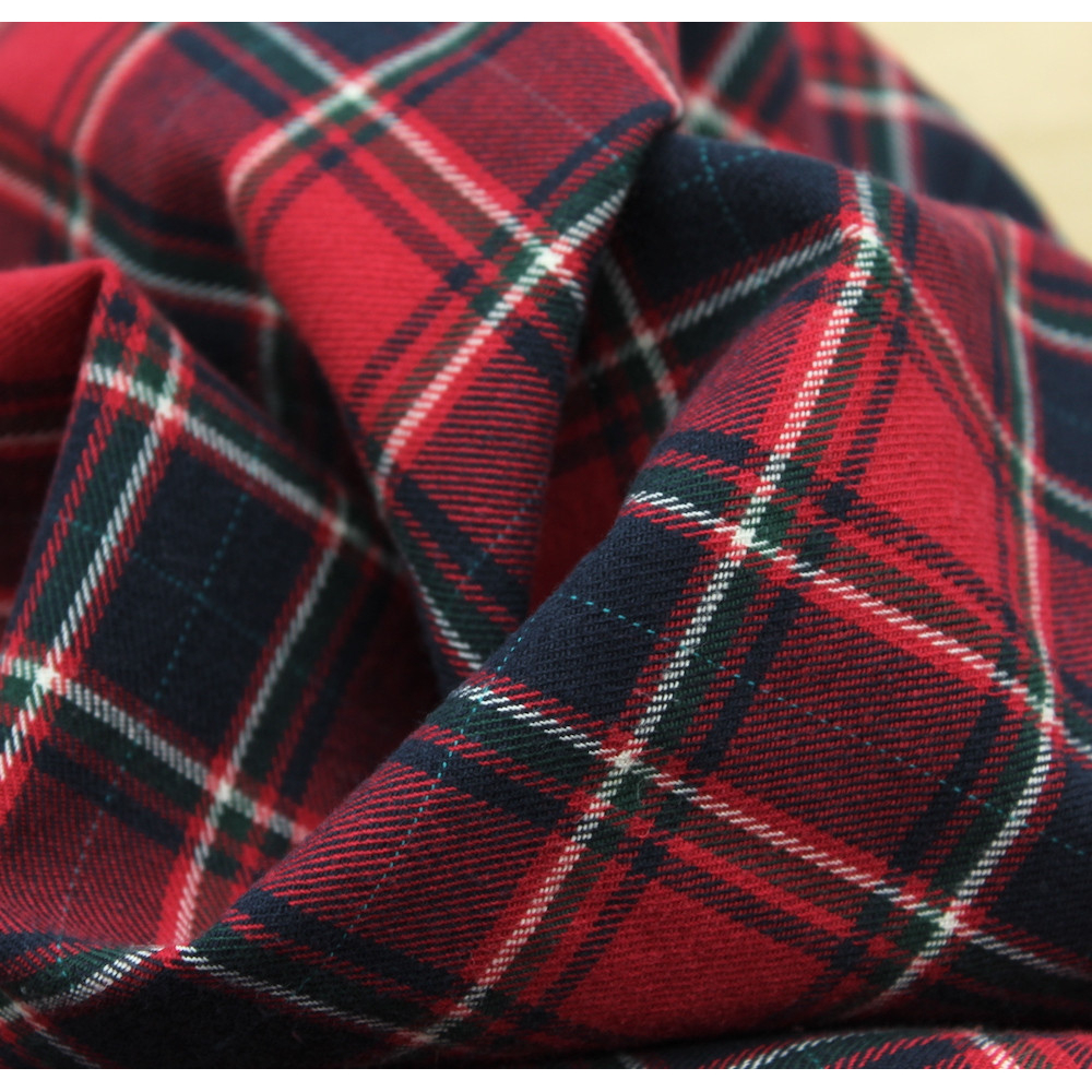 Tissu sergé de coton gratté organique imprimé tartan