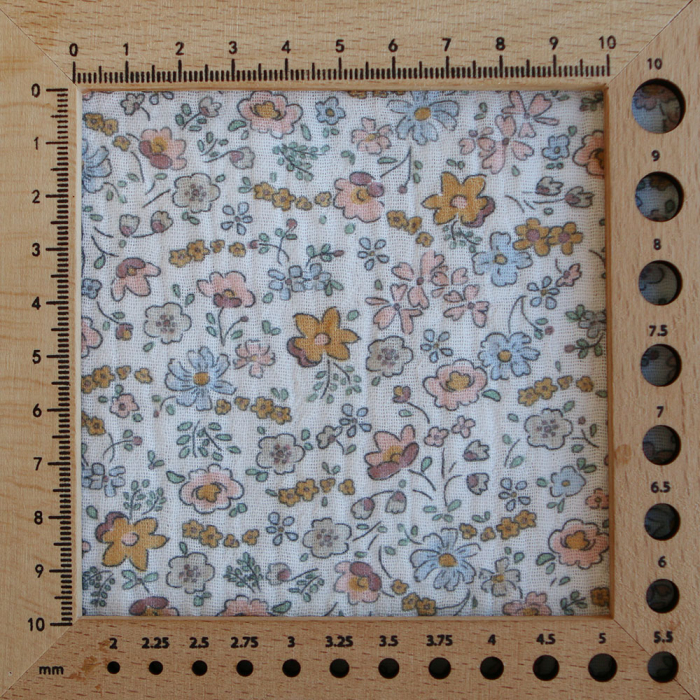 Albane - Double gaze de coton motif fleuri bleu ocre