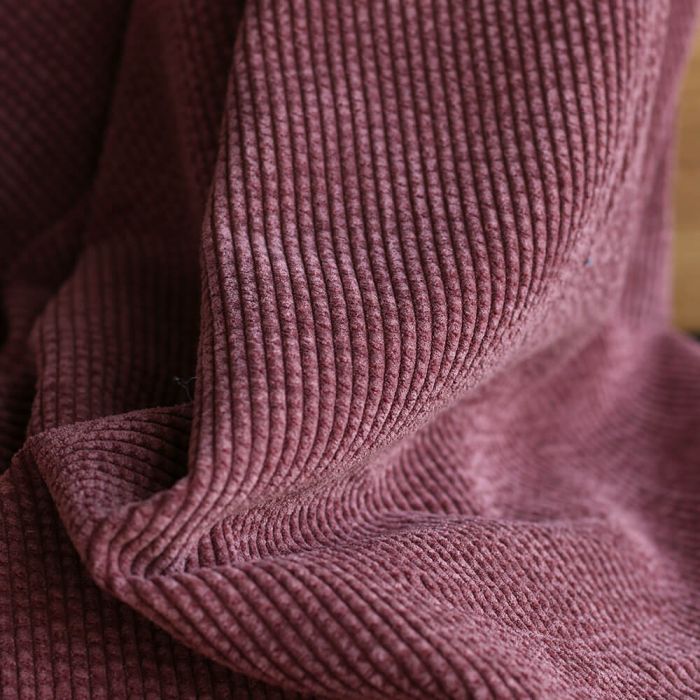 Velours côtelé coloris bois de rose