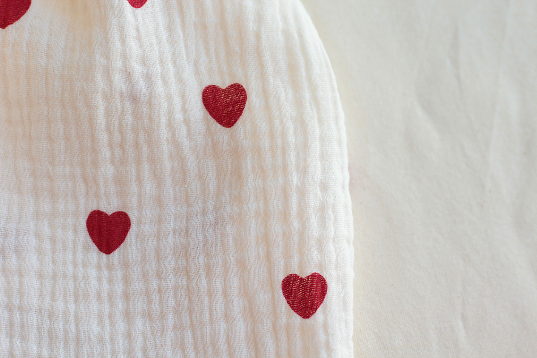 copy of Manou - Double gaze de coton BIO exclusif écru à motif coeurs