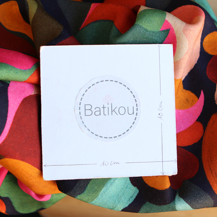 Abiva - Viscose imprimé graphique et fleuri fuschia