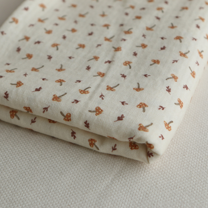 Mario - Seersucker / Coton gaufré doux fond écru champignons cuivre