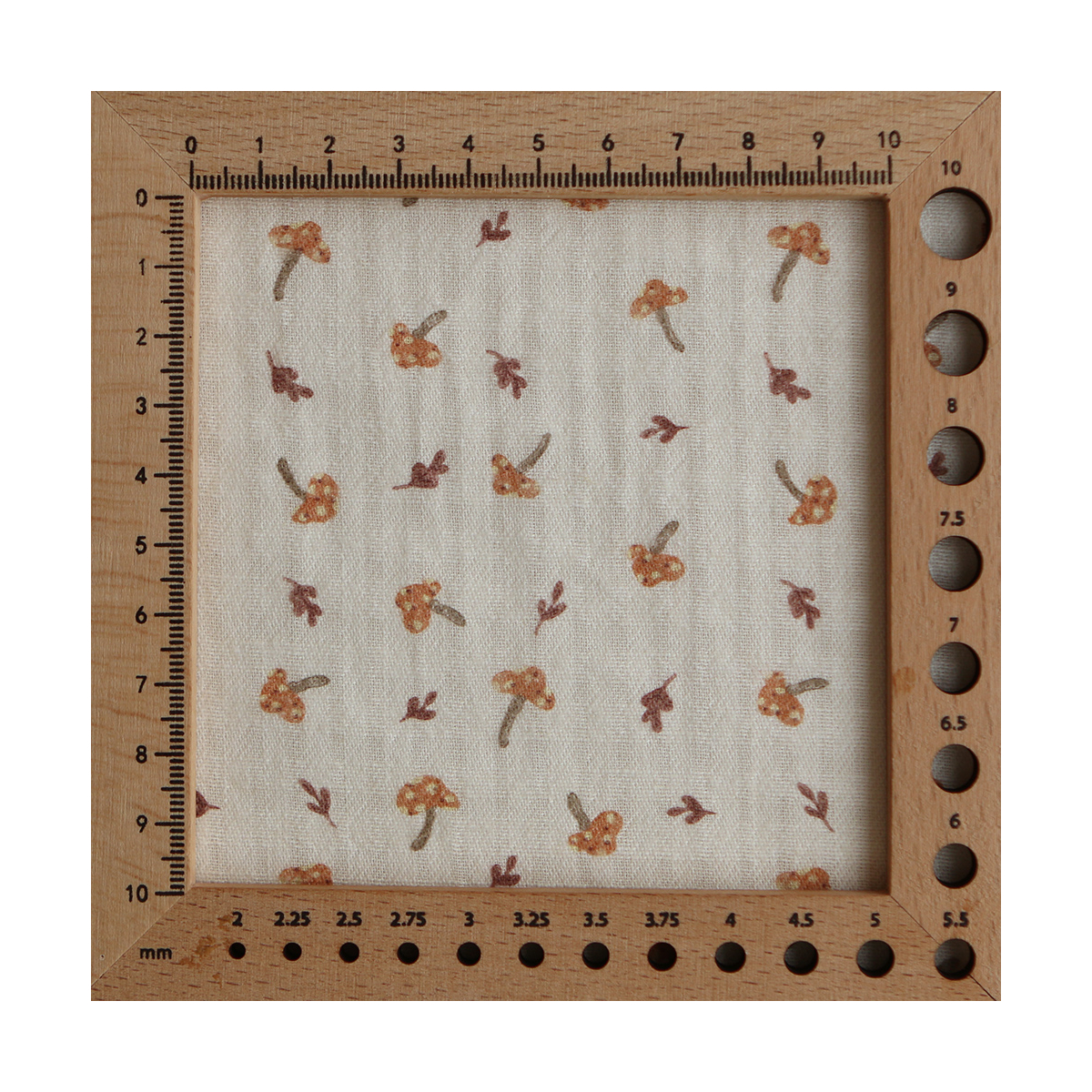 Mario - Seersucker / Coton gaufré doux fond écru champignons cuivre