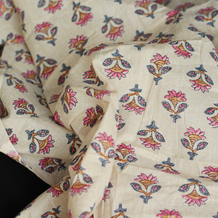 Tissu indien coton hand block traditionnel Parme