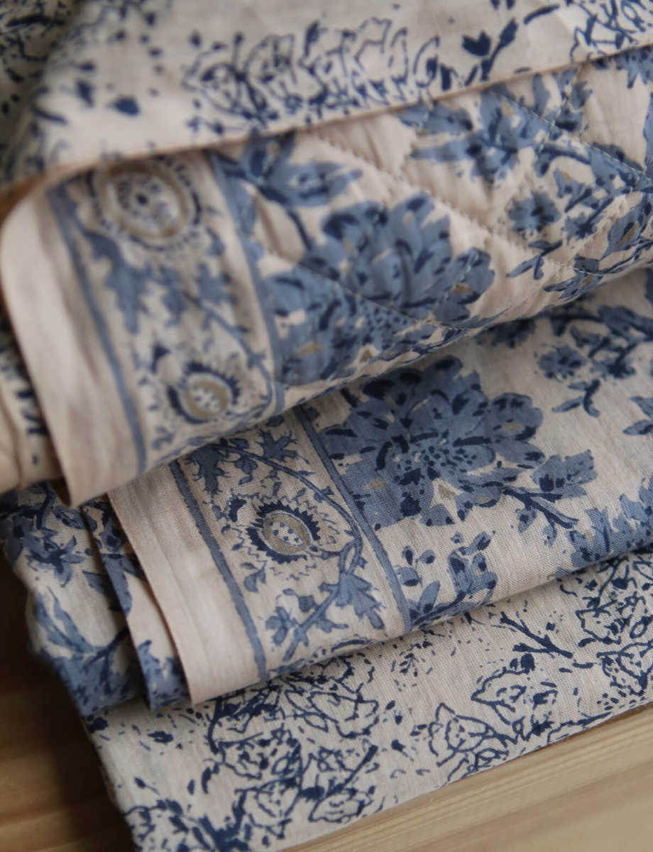 Anjali Bleu - Tissu indien en coton imprimé main Hand Block