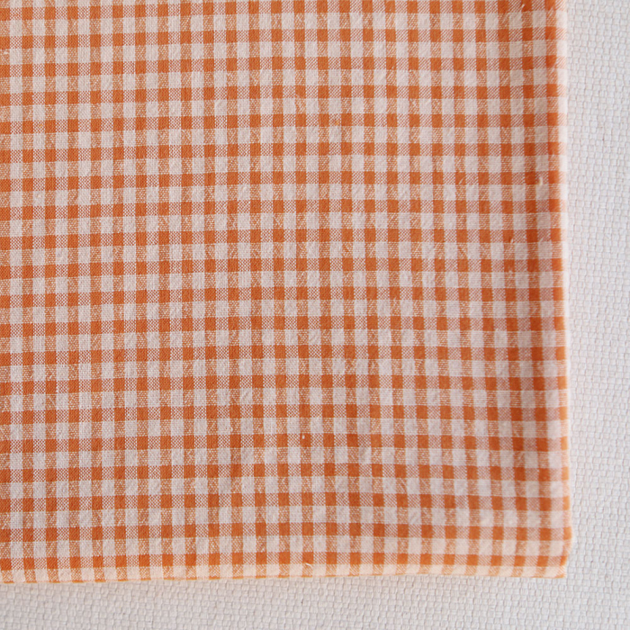 Seersucker / Coton gaufré mini vichy 3mm Carotte cake