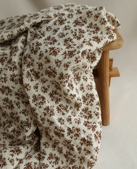 Soumeya - Double gaze coton BIO motif exclusif fond écru chocolat