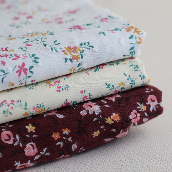 Coline - Plumetis de coton imprimé fleuri menthe et rose