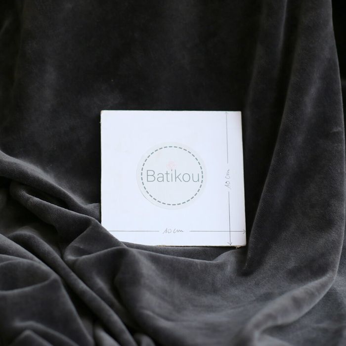 Velours nicky coloris gris anthracite