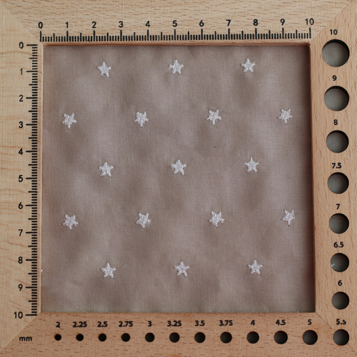 copy of Voile de coton organique broderies bleu