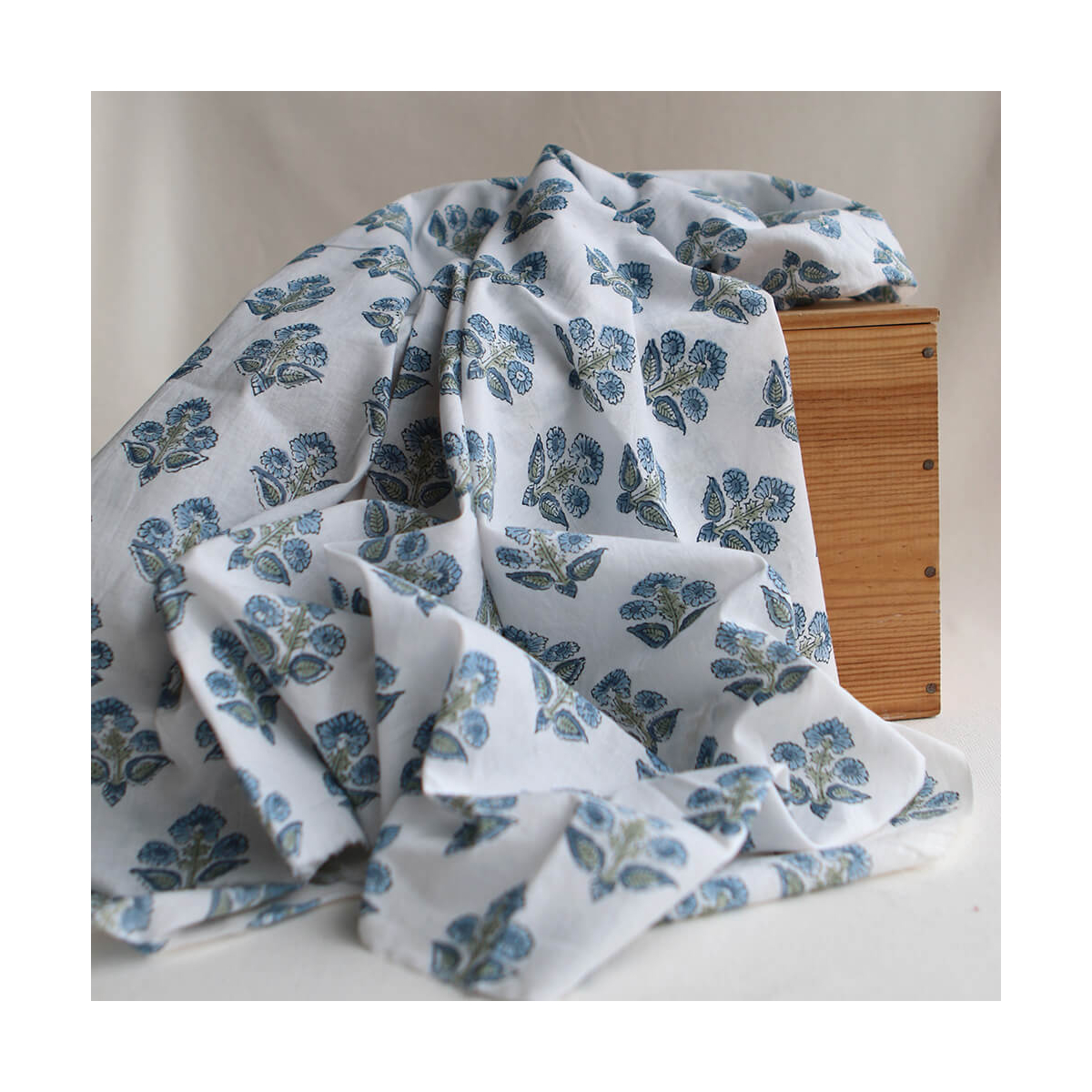 Tara B - Tissu indien en coton imprimé main Hand Block