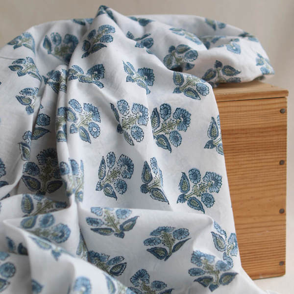 Tara B - Tissu indien en coton imprimé main Hand Block