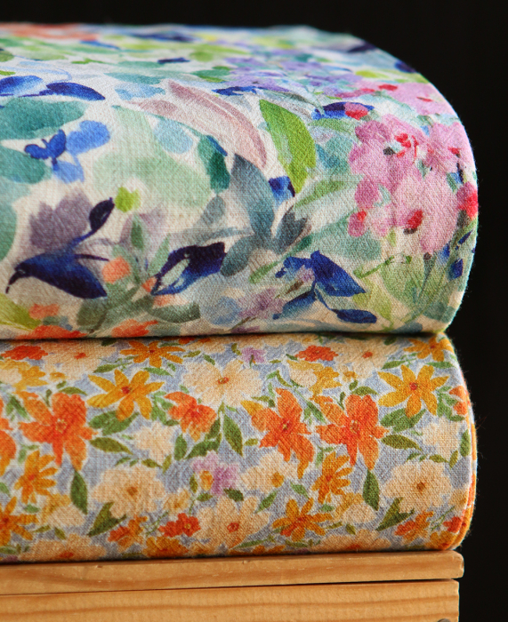 Crêpe lin et viscose imprimé fleuri orangé