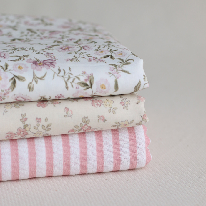 copy of Romy - Popeline douce coton organique fond ivoire imprimé fleuri