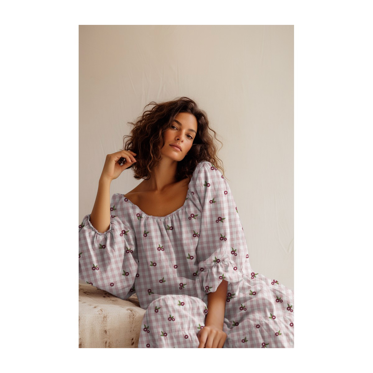 Elvina - Double gaze de coton brodée vichy mauve broderie fleur