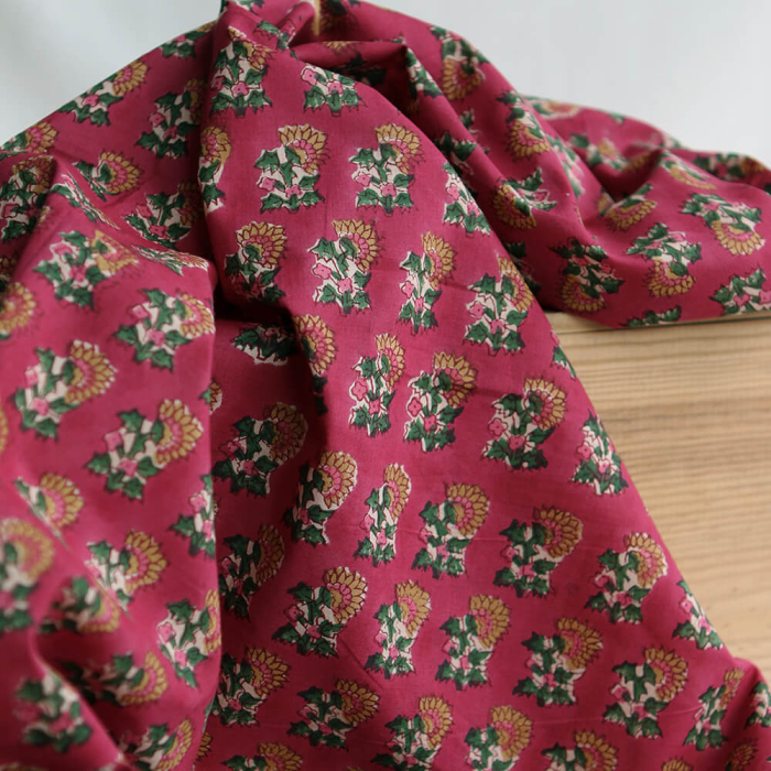 Sharmila B - Tissu indien en coton imprimé main Hand Block