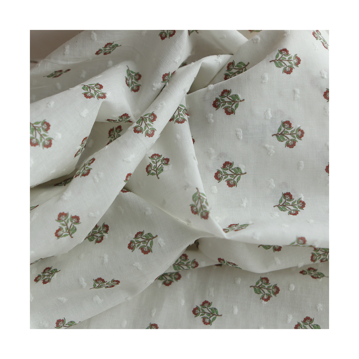 Hazel - Plumetis de coton imprimé fleuri vert et rouge