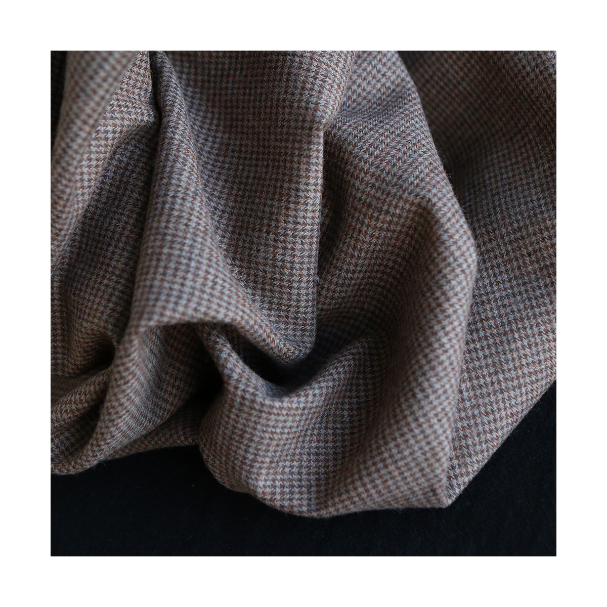 Coco - Coton gratté doux tissage mini pied de poule (pied de puce) Marron