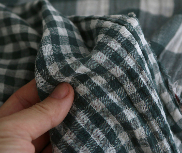 Double gaze de coton vichy réversible blanc / vert sapin 2