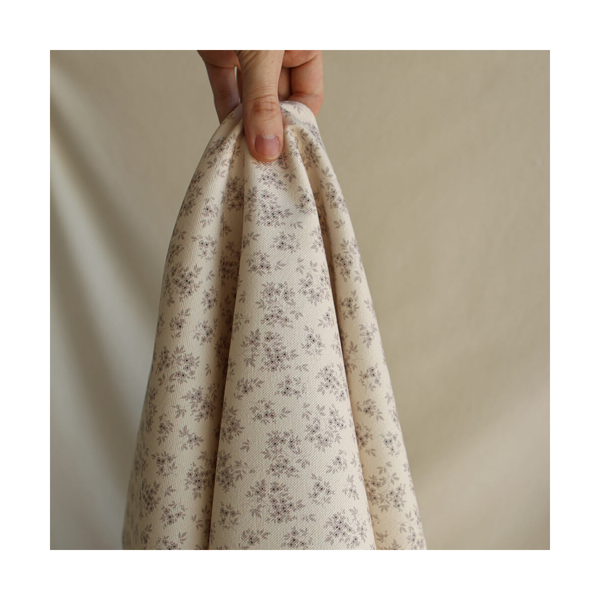 Soumeya - Toile de coton canvas motif exclusif taupe