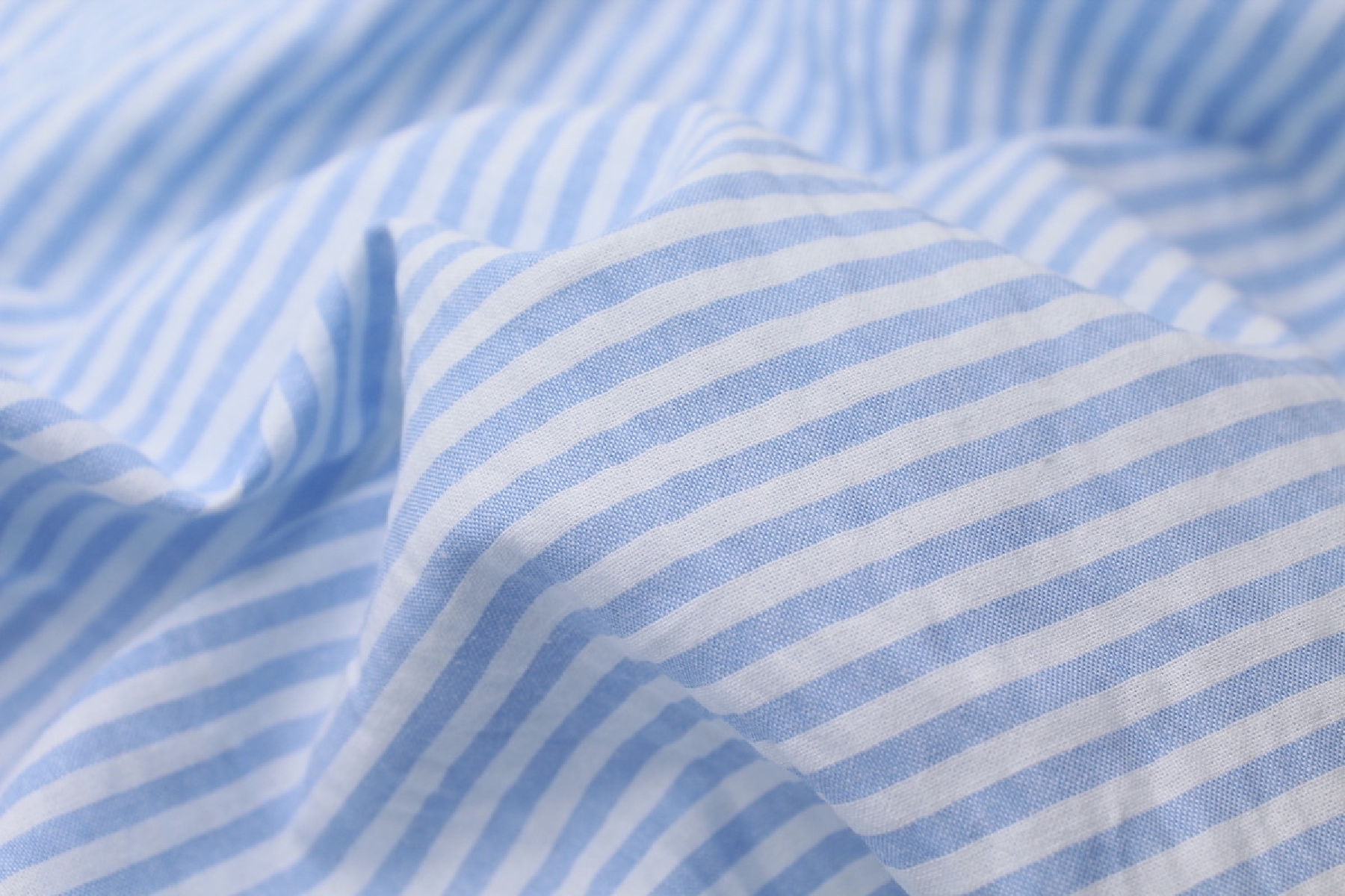 Coton gaufré à rayures coloris bleu clair Qualité Oeko-tex - 2