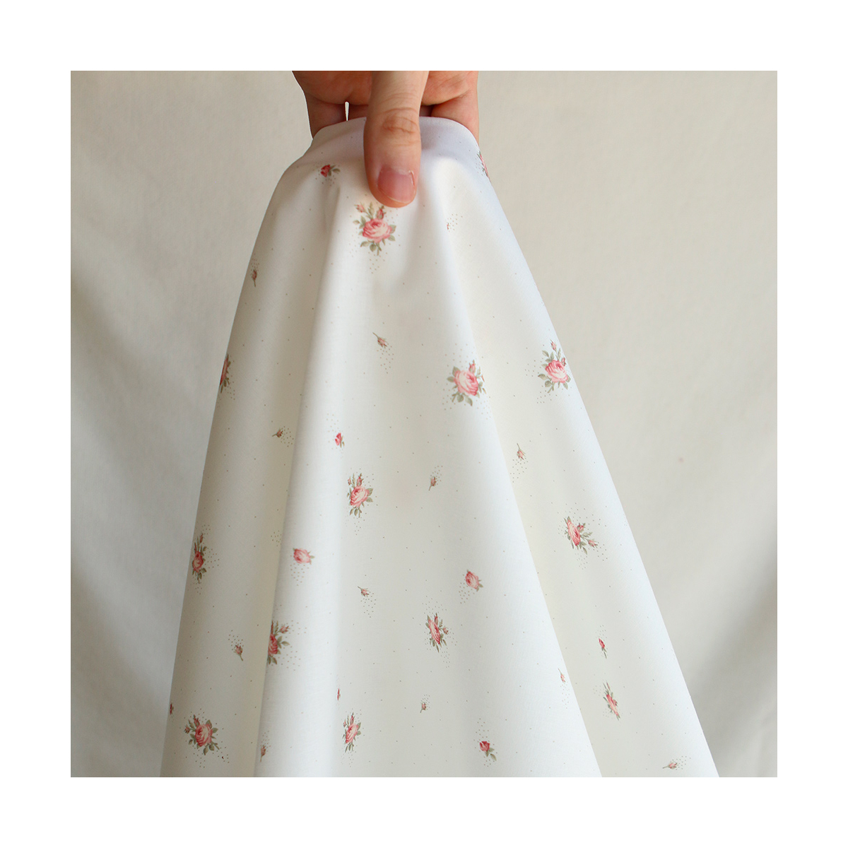 Christine - Popeline douce coton BIO organique fond blanc exclusif vert et rose