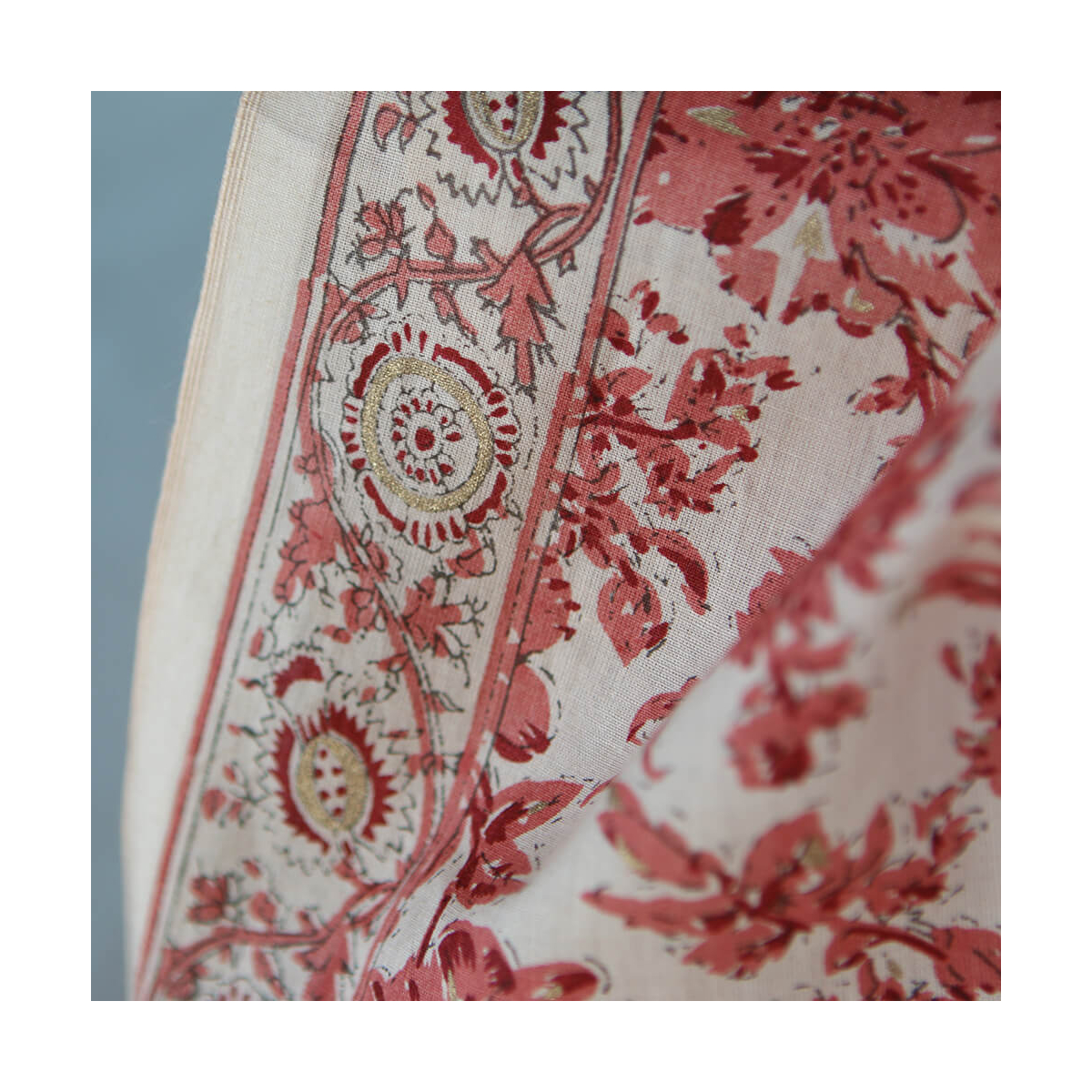 Anjali - Tissu indien coton hand block traditionnel touches de doré