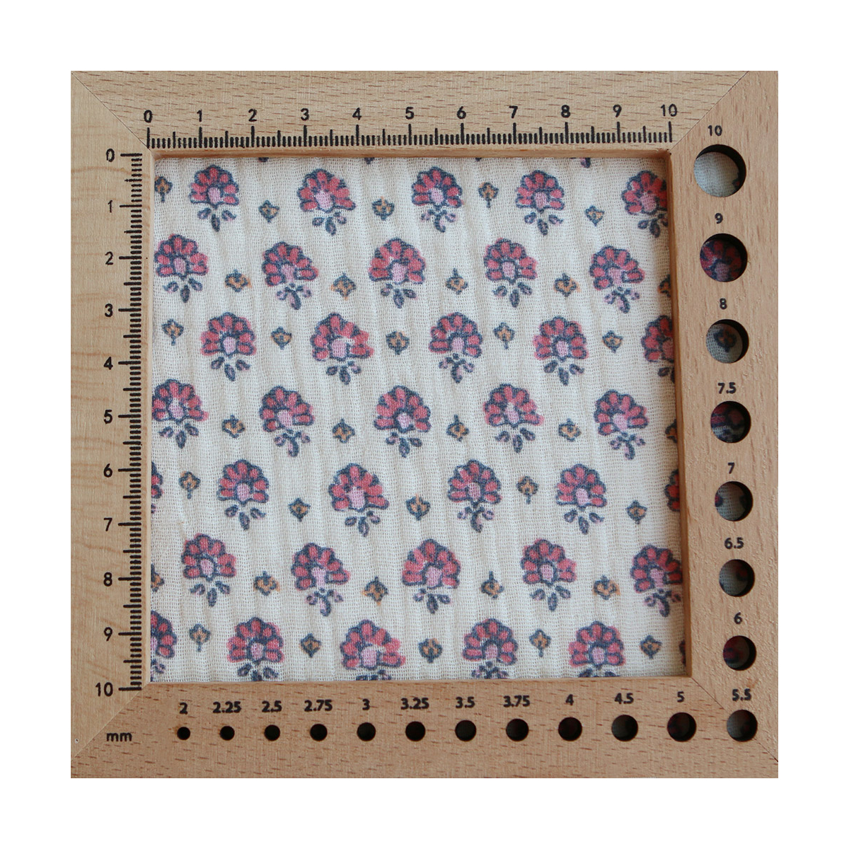 Leela - Double gaze de coton motif fleuri fond écru