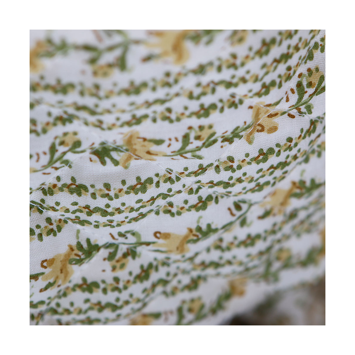 Karishma jaune - Tissu indien matelassé double face coton hand block largeur 100cm