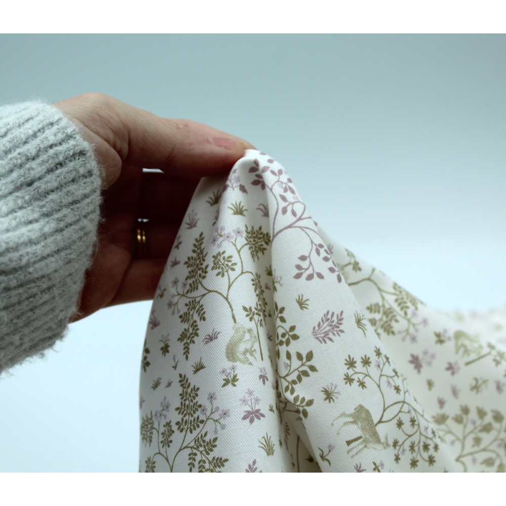 Tissu sergé de coton organique imprimé forêt