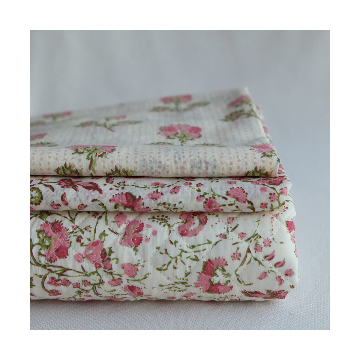 Karishma rose B- Tissu indien en coton imprimé main Hand Block Artisanal