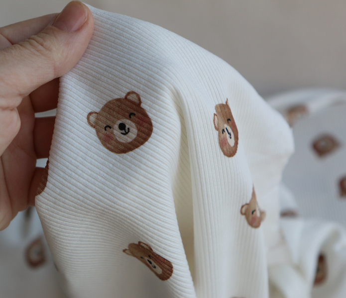 Jersey coton côtes fines à motifs oursons 2