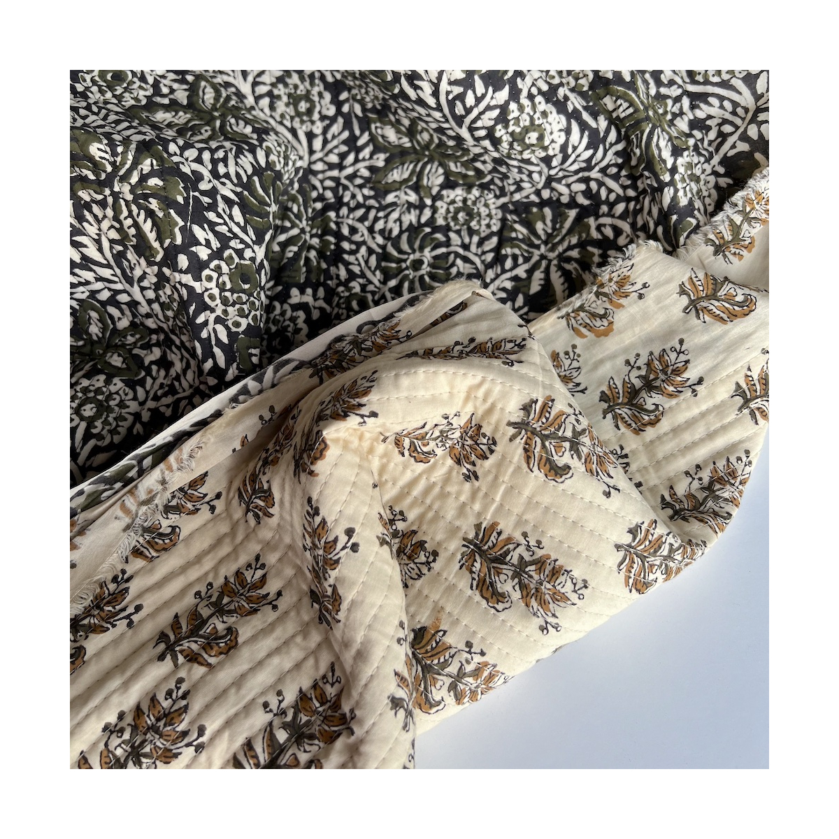 Tissu indien matelassé double face coton hand block largeur 100cm Batikou - 1