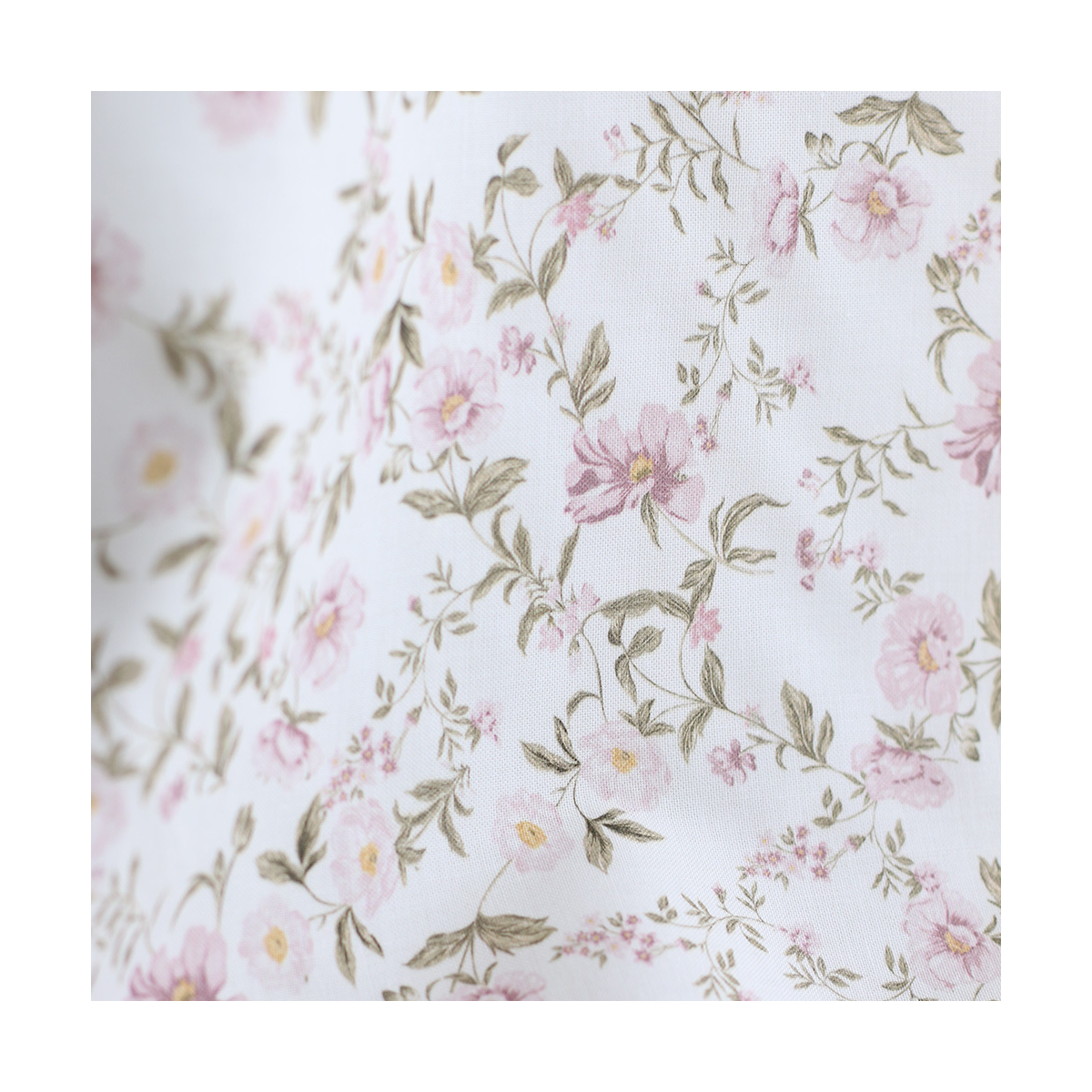 Romy - Popeline douce coton organique fond ivoire imprimé fleuri