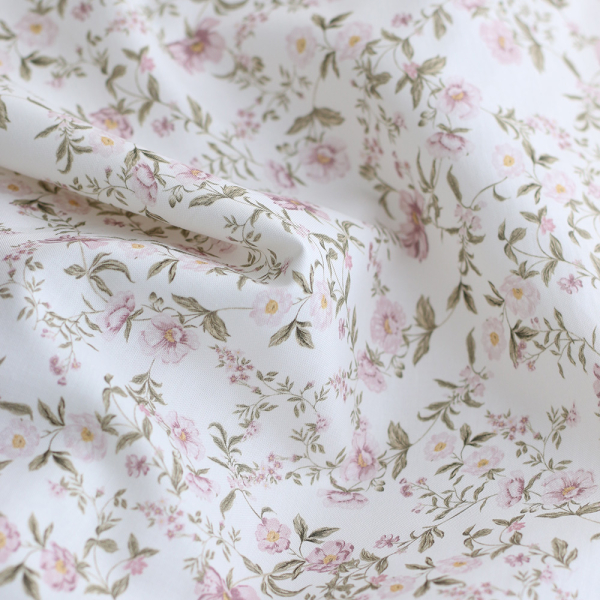 Romy - Popeline douce coton organique fond ivoire imprimé fleuri