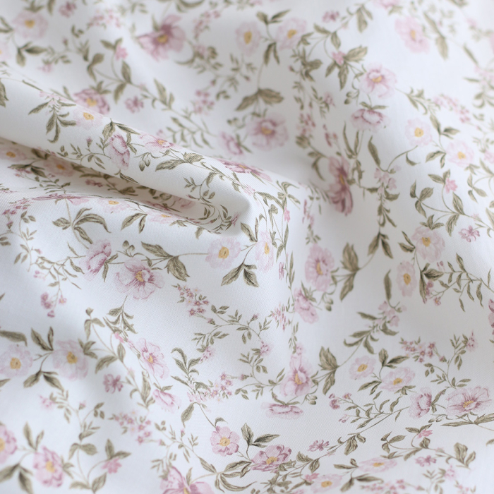 Romy - Popeline douce coton organique fond ivoire imprimé fleuri