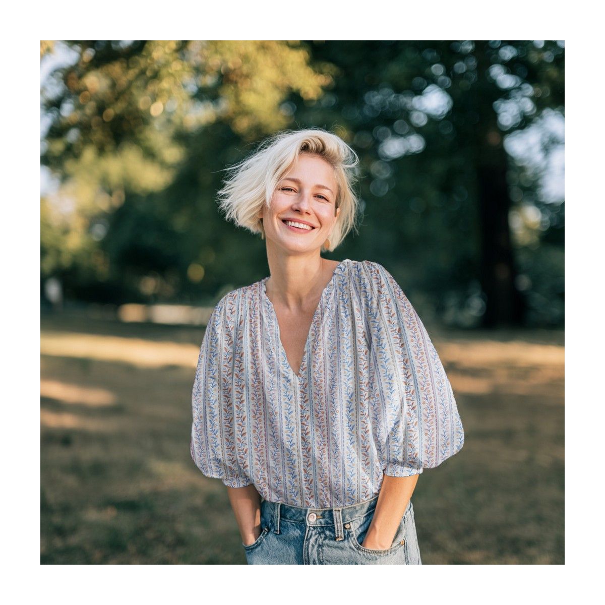 Double gaze de coton bio imprimée feuillages fond blanc