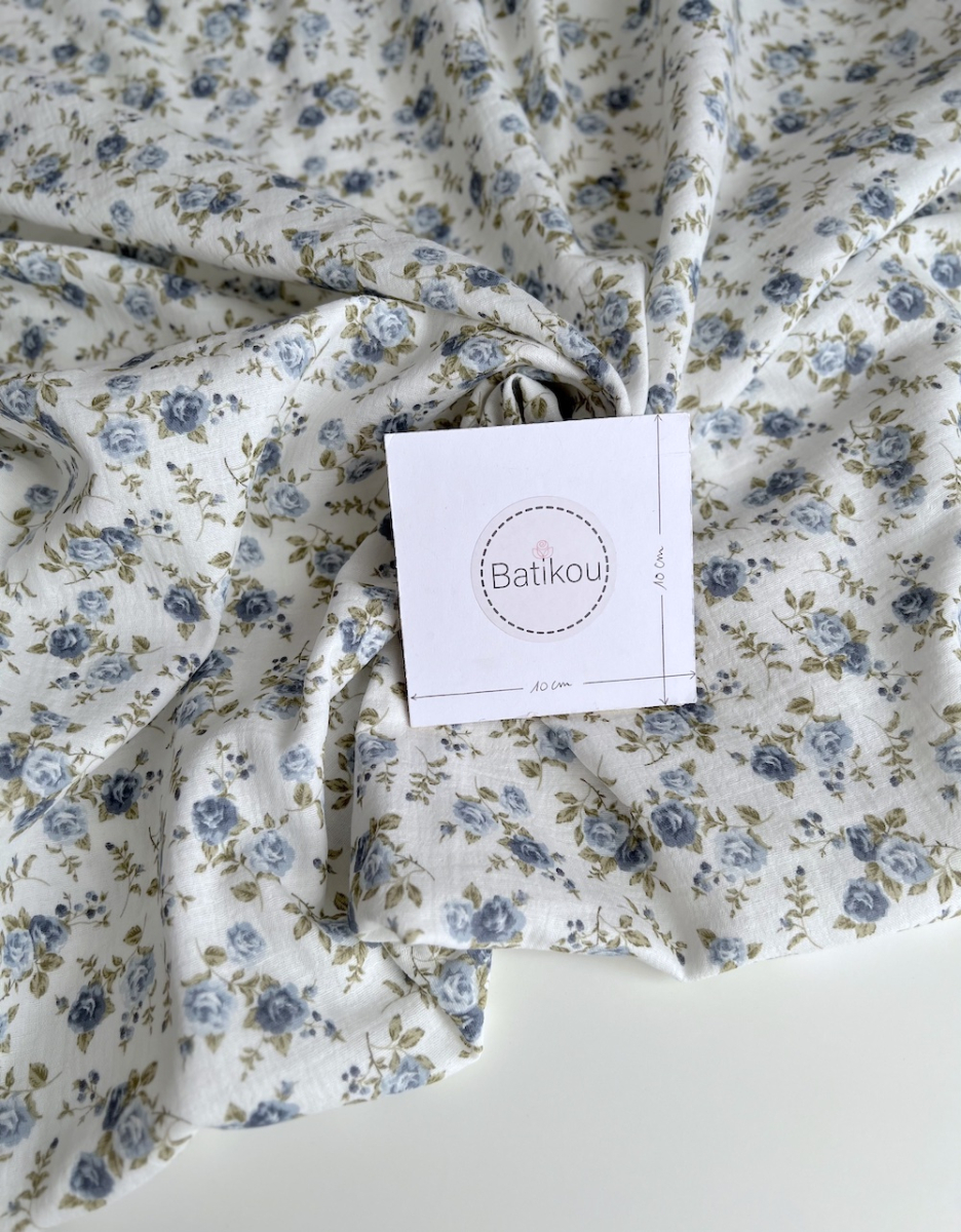 Diana - Double gaze de coton motif rose fanées bleu / vert Tissus issus de l'agriculture biologique  - 7