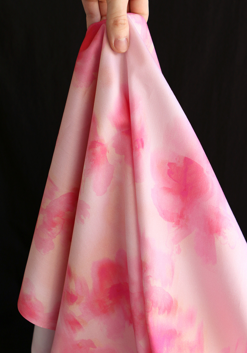 Loralie - Coton satiné à imprimé fleuri abstrait rose