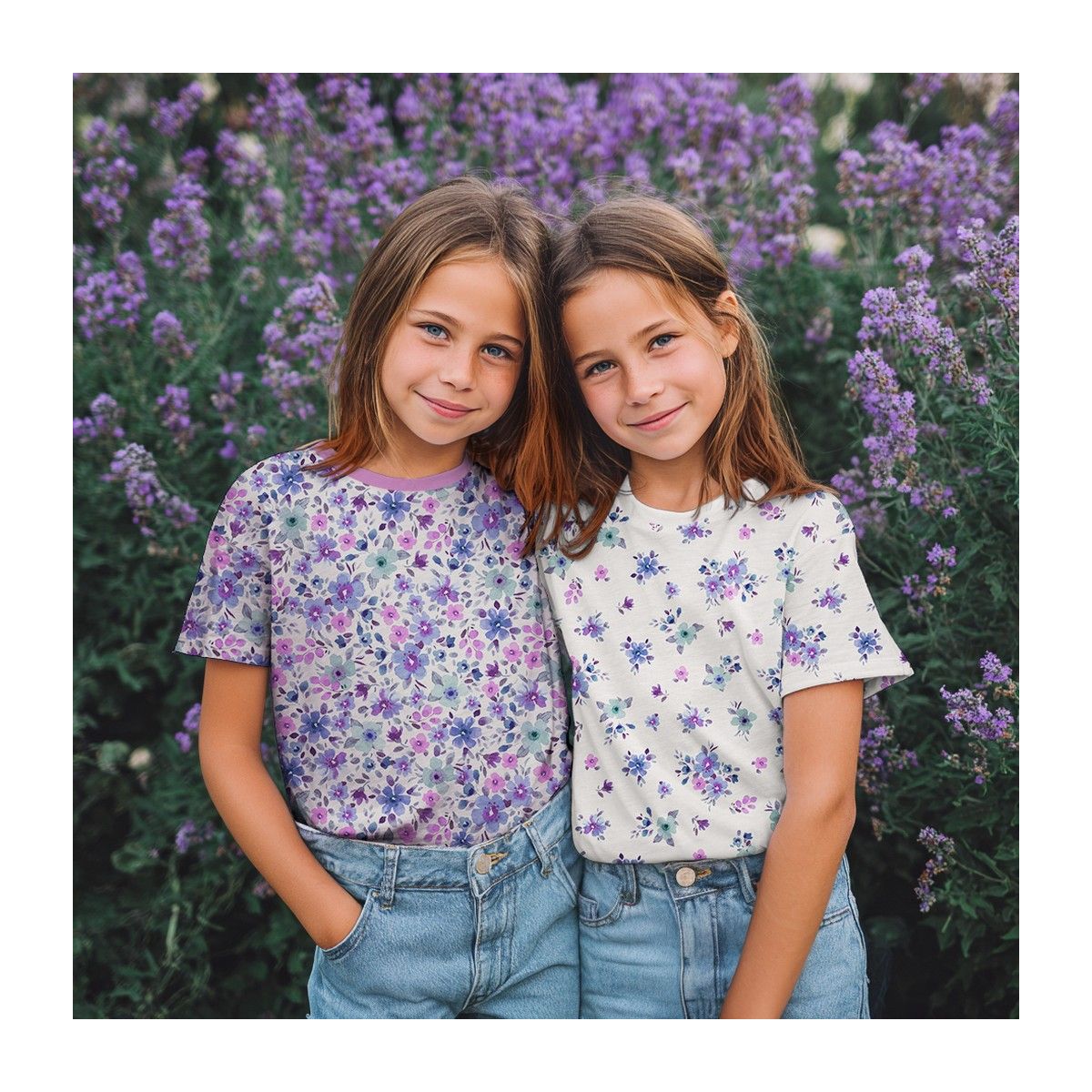 Jersey de coton fleurs denses fond brun foncé