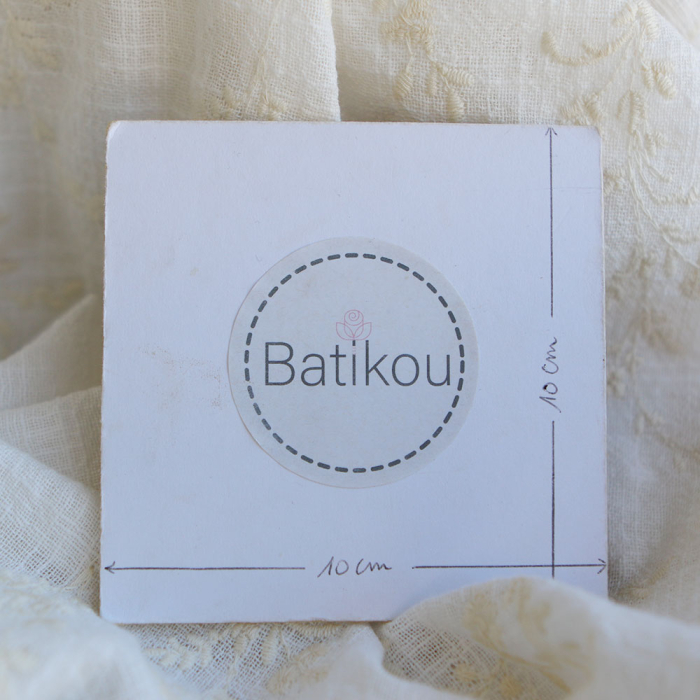 Gaze de coton BIO blanc lait broderie anglaise écru