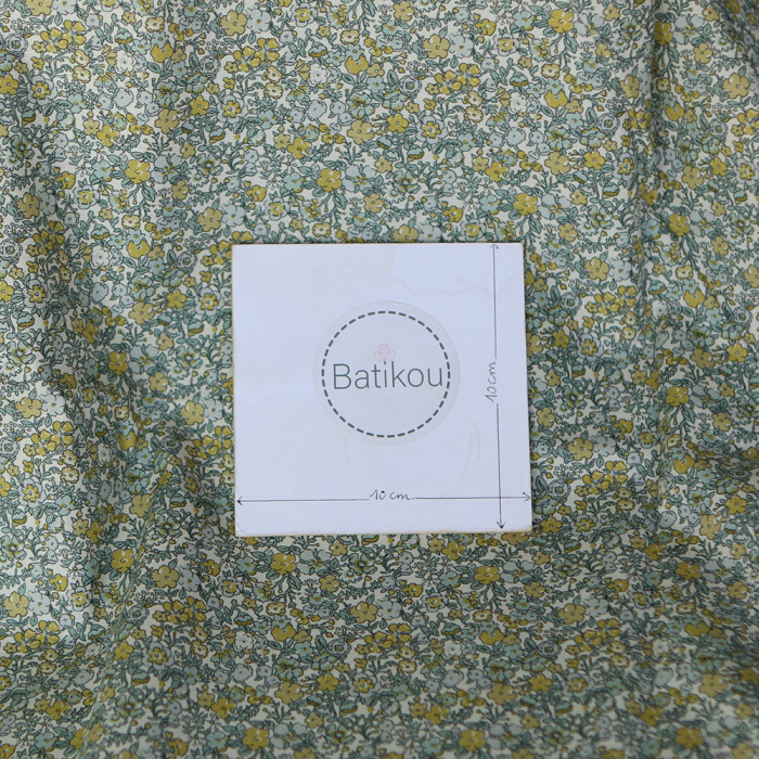 Eleanore - Popeline douce coton organique fond ivoire fleuri vert et jaune